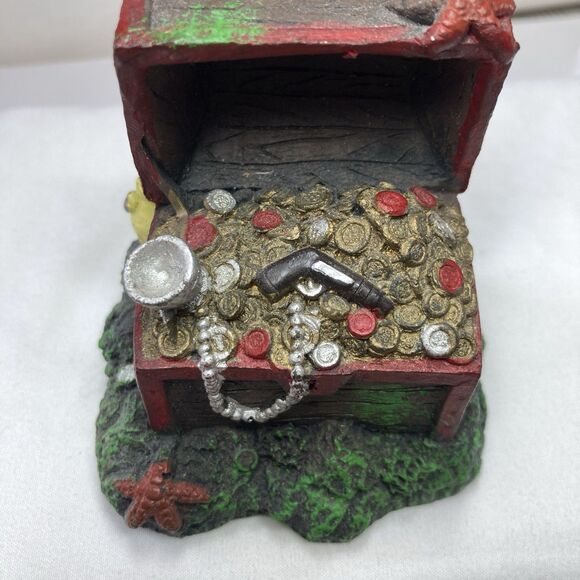 Top Fin Small Treasure Chest Aquarium Decoration Open w/ pearls, coins, weapons - Picture 7 of 10